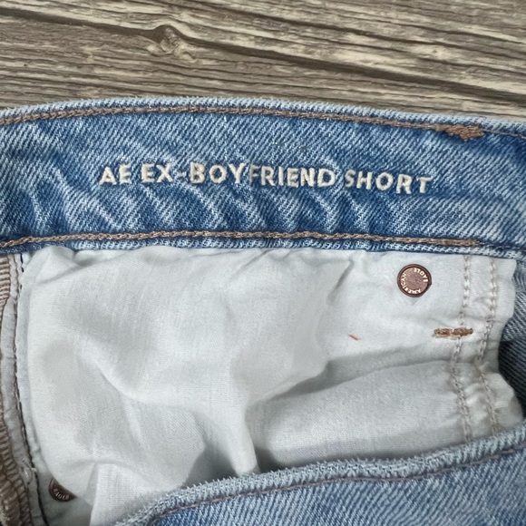 American Eagle denim, Jean shorts in a size 10. - Picture 5 of 8